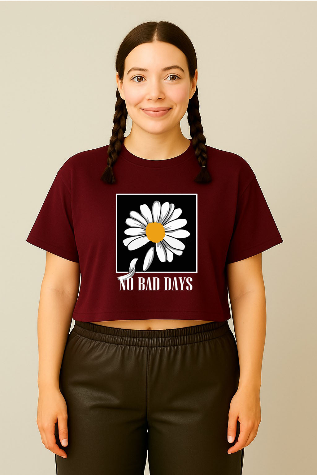 No Bad Days Daisy Crop Tee