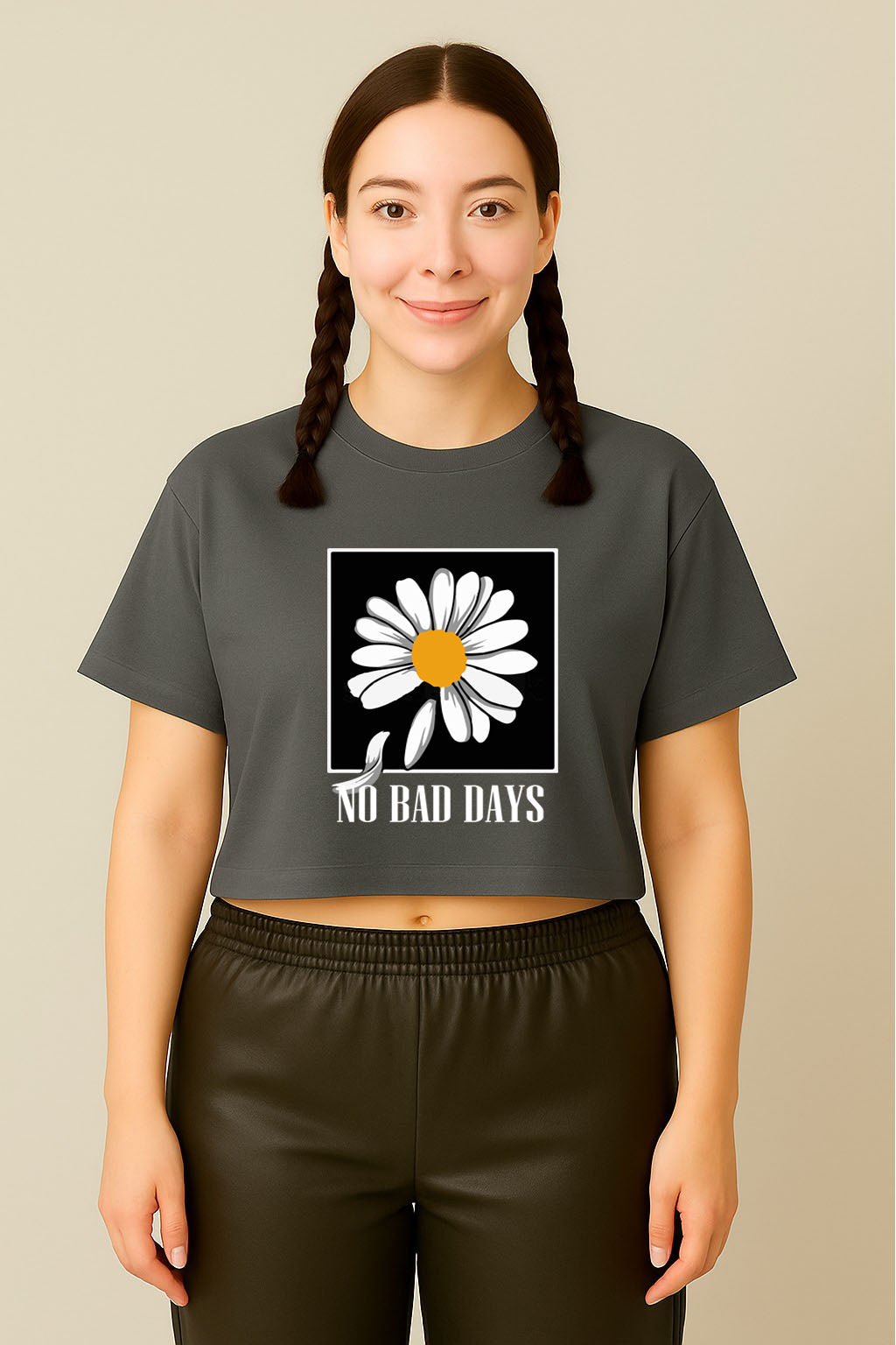 No Bad Days Daisy Crop Tee